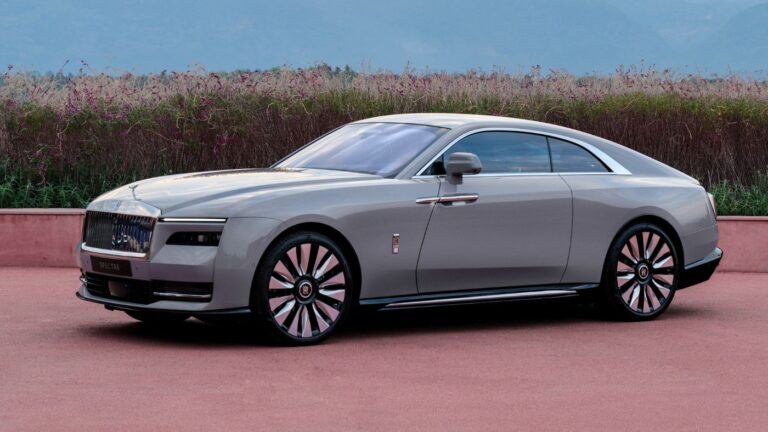 rolls royce spectre 2